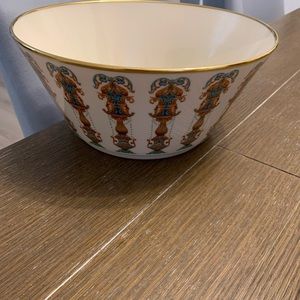 Lenox Large Salad Bowl 10 1/2” Diameter x 4 3/4” H